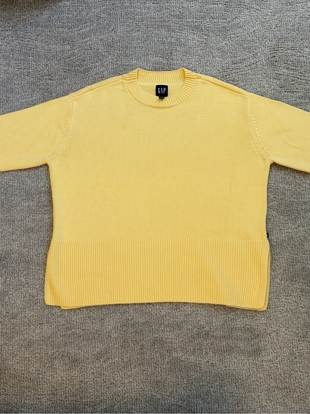 Ladies Gap Sweater